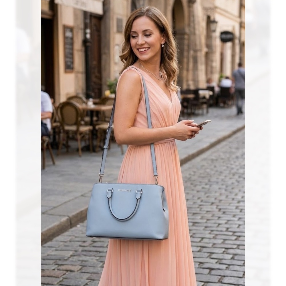 MICHAEL KORS SAVANNAH DUSTY BLUE LG SATCHEL LEATHER.